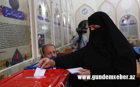 İranda prezident seçkilərində səsvermə iki saat uzadılıb