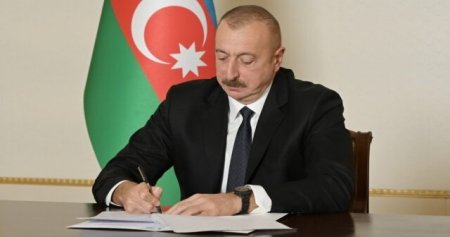 SON DƏQİQƏ: Prezident fərman İMZALADI