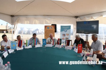 Türk dünyasının arxeoloqları birgə tədqiqatların inkişaf etdirilməsi və arxeoloji irsin vahid rəqəmsal bazasının yaradılması barədə razılığa gəliblər