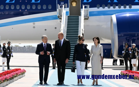 Prezident İlham Əliyev Özbəkistana dövlət səfərinə gəlib