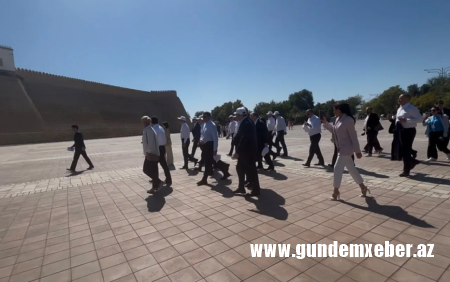 Azərbaycan nümayəndə heyəti Buxara “Ark” Qalasına gəlib