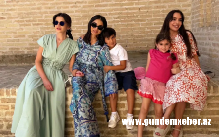 Leyla Əliyeva Şavkat Mirziyoyevin qızları ilə