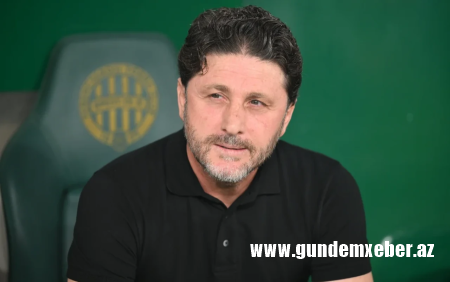 4-0 hesablı məğlubiyyətdən sonra istefa verdi